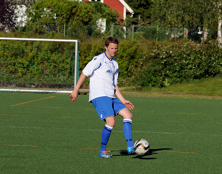 TOMÅLSSCORER: Venstreback Tor Ivar Ruud noterte seg for to mål mot Risør, begge på frispark fra langt hold.